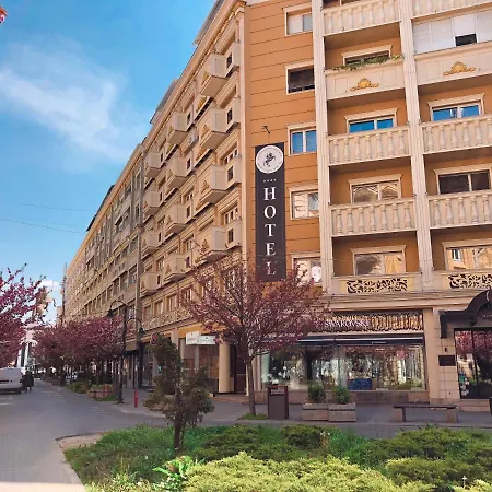 公寓 Alexandar Square *