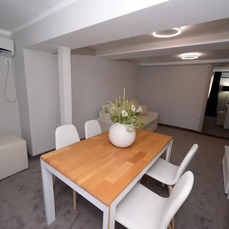 公寓 Alexandar Square