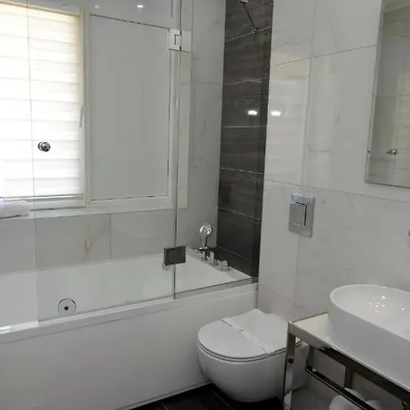 Alexandar Square Apartment