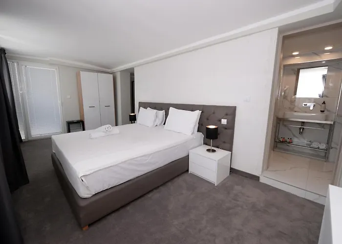 Alexandar Square Apartament *